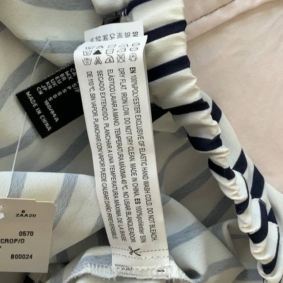 FOREVER 21 CROP TOP SMALL NWT - Picture 3 of 3